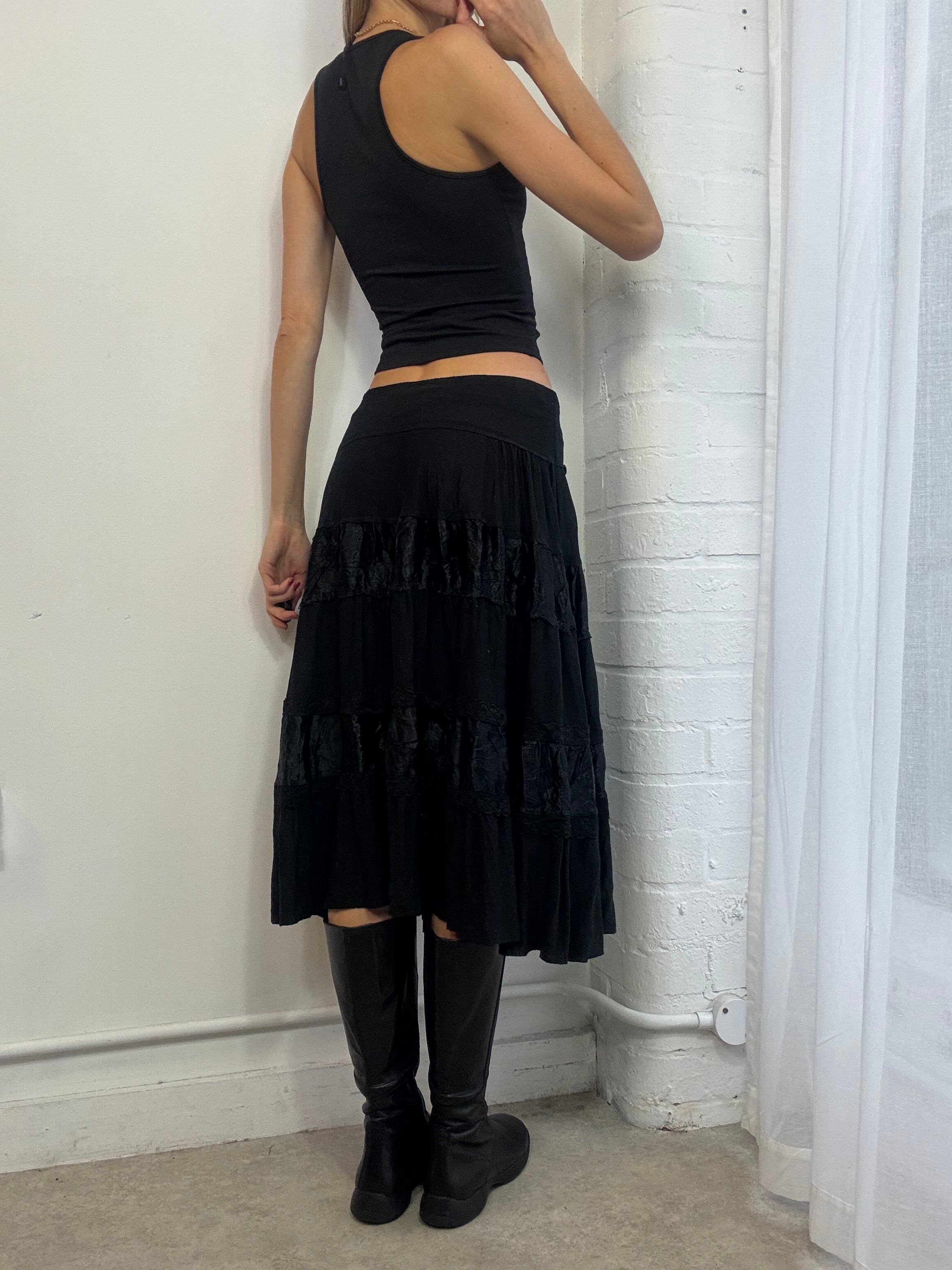 Vintage Y2K black tiered midi skirt