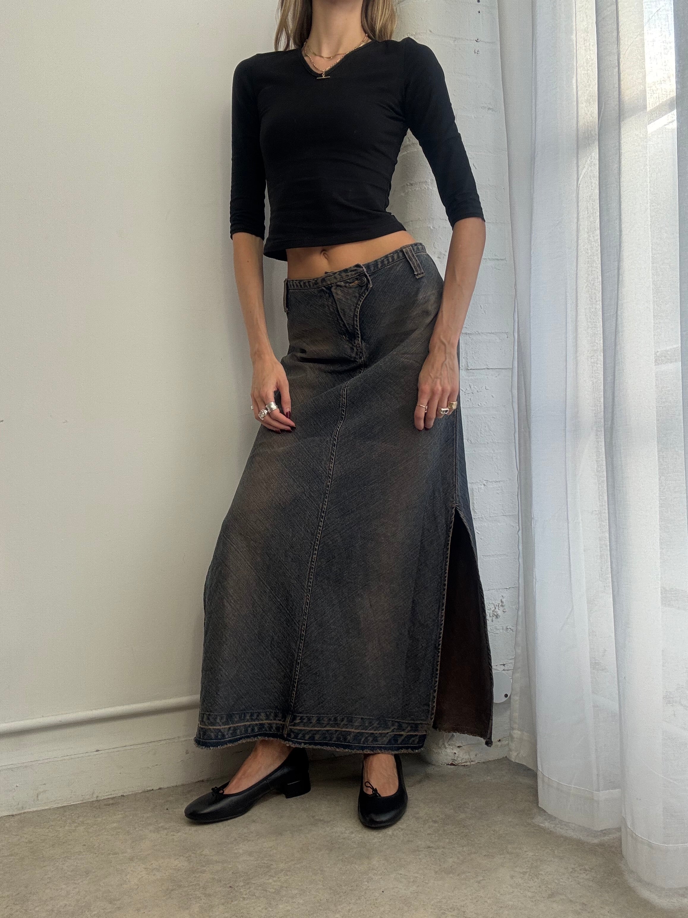 Vintage Y2K low rise denim maxi skirt