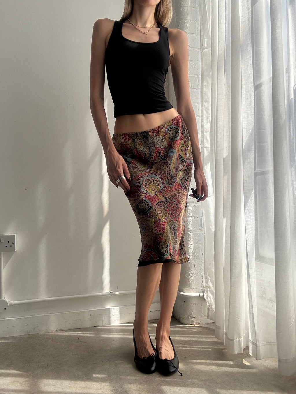Vintage paisley print silk midi skirt - size S/M