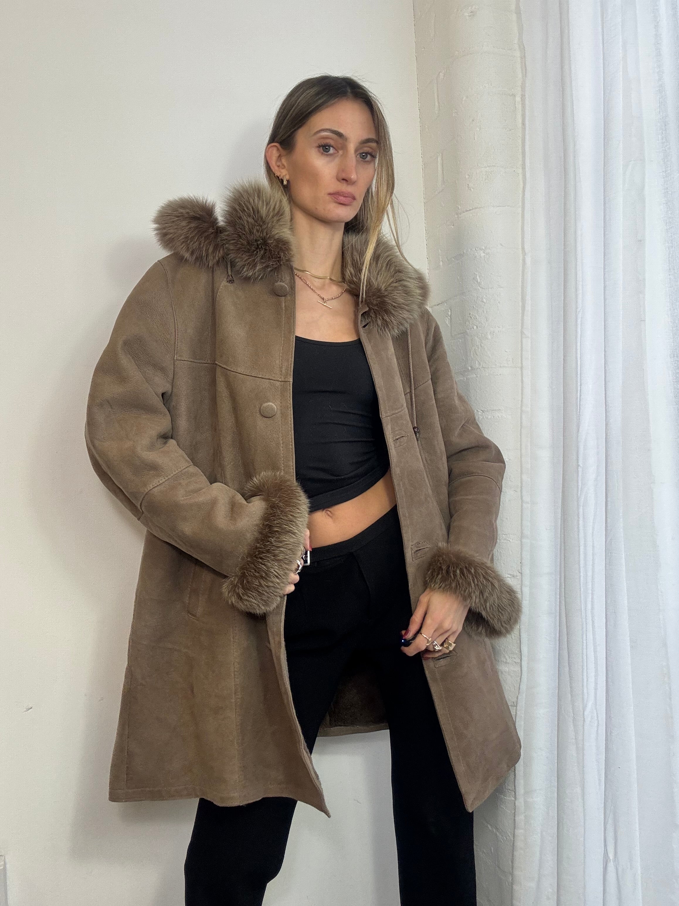 Vintage long suede button up coat fur trim