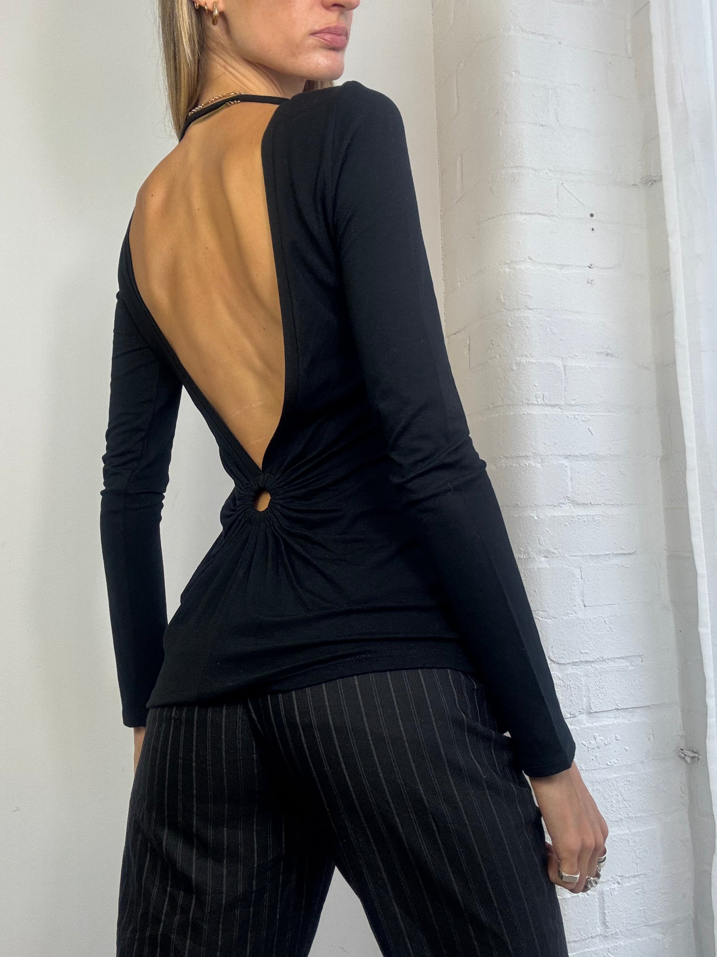 Vintage Y2K low back long sleeve top
