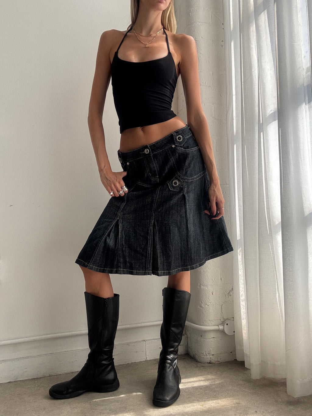 Vintage y2k Black Low Rise Denim Utility Midi Skirt - Size M