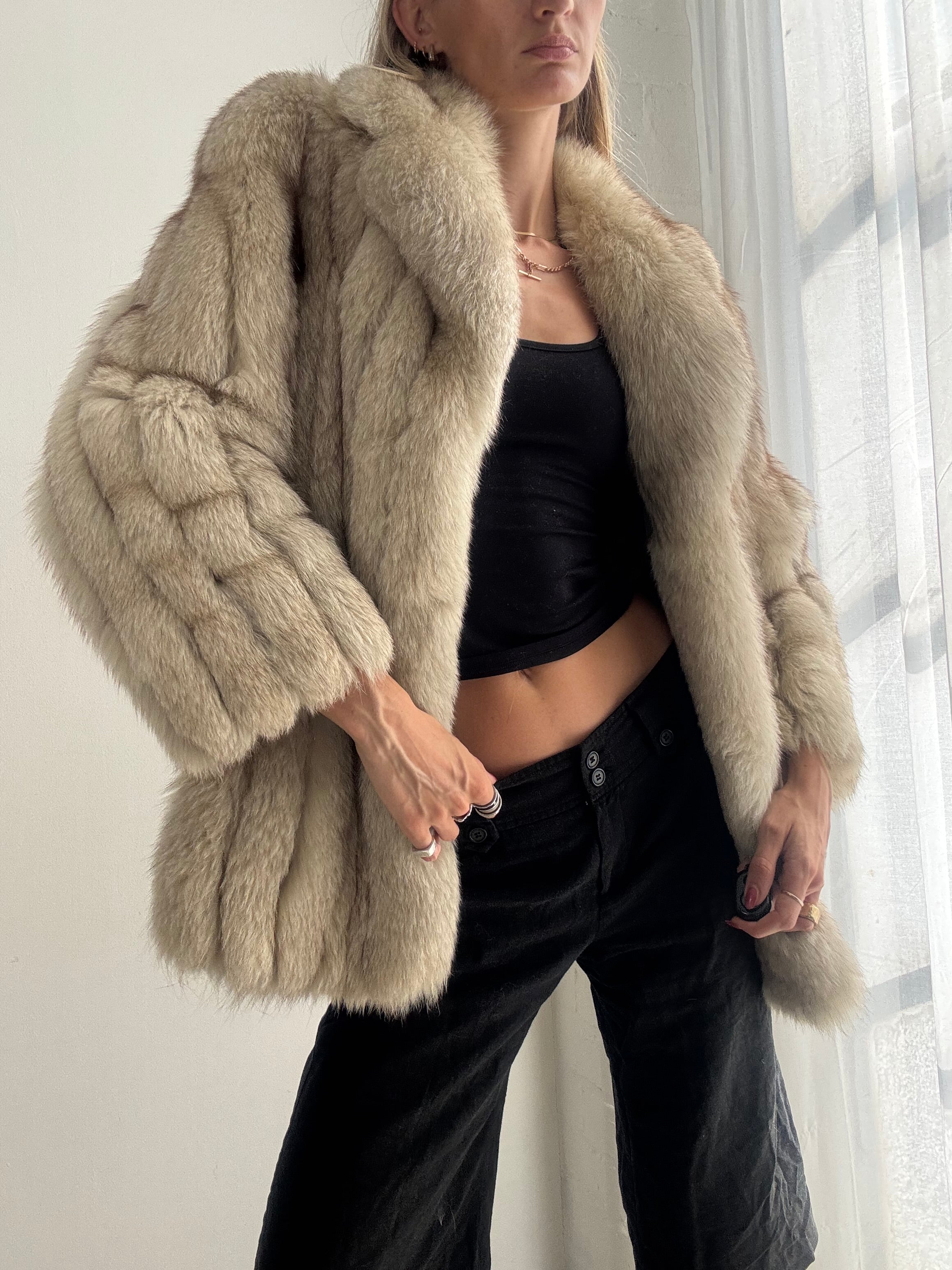Vintage 90s Cream Fox Fur Oversized Jacket - Size XS