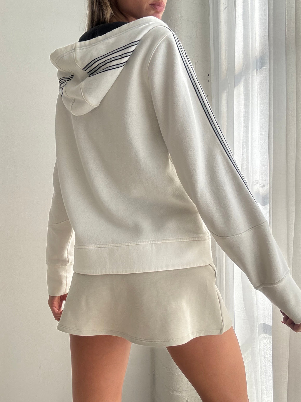 Vintage Y2K Adidas White Zip Up Hoodie - Size L