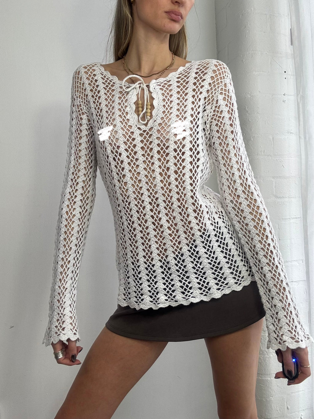 Vintage Y2K white crochet knit tie-front top - Size L