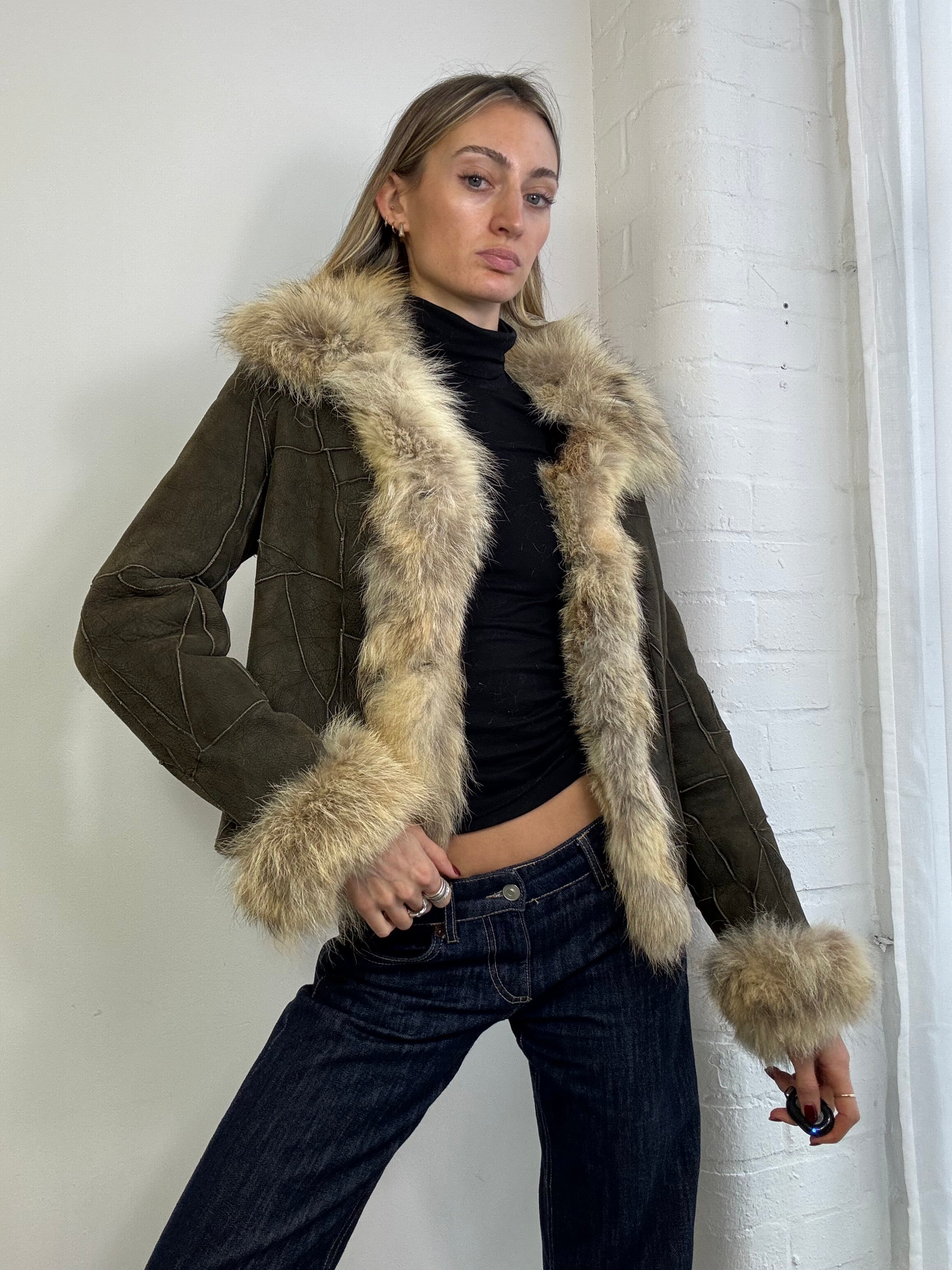 Vintage Y2K patchwork suede jacket with fox fur trim