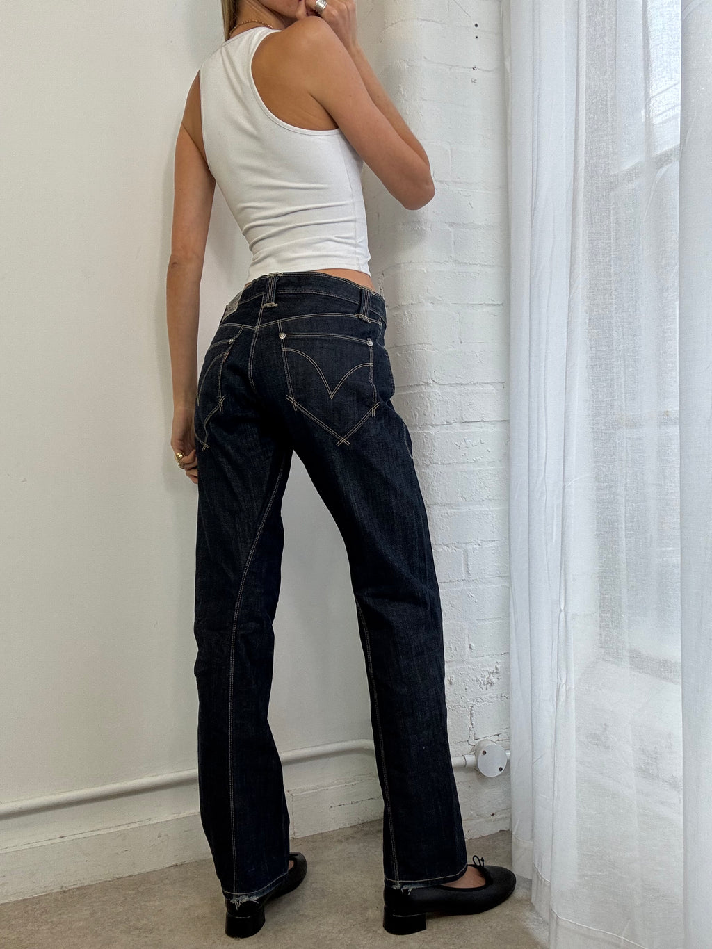 Vintage 90s Levi’s engineered dark wash jeans