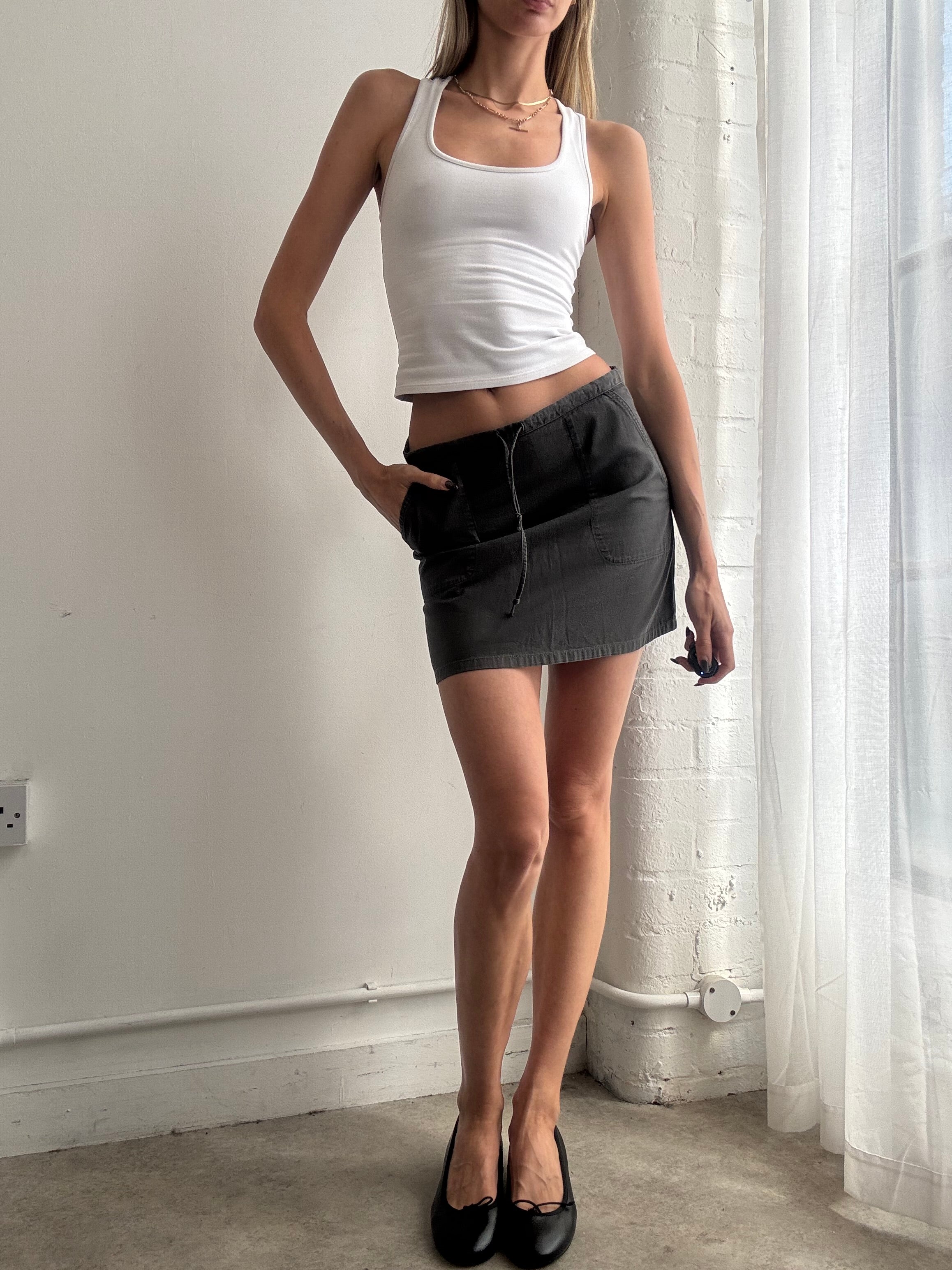 Vintage Y2K grey cargo mini skirt - Size XS