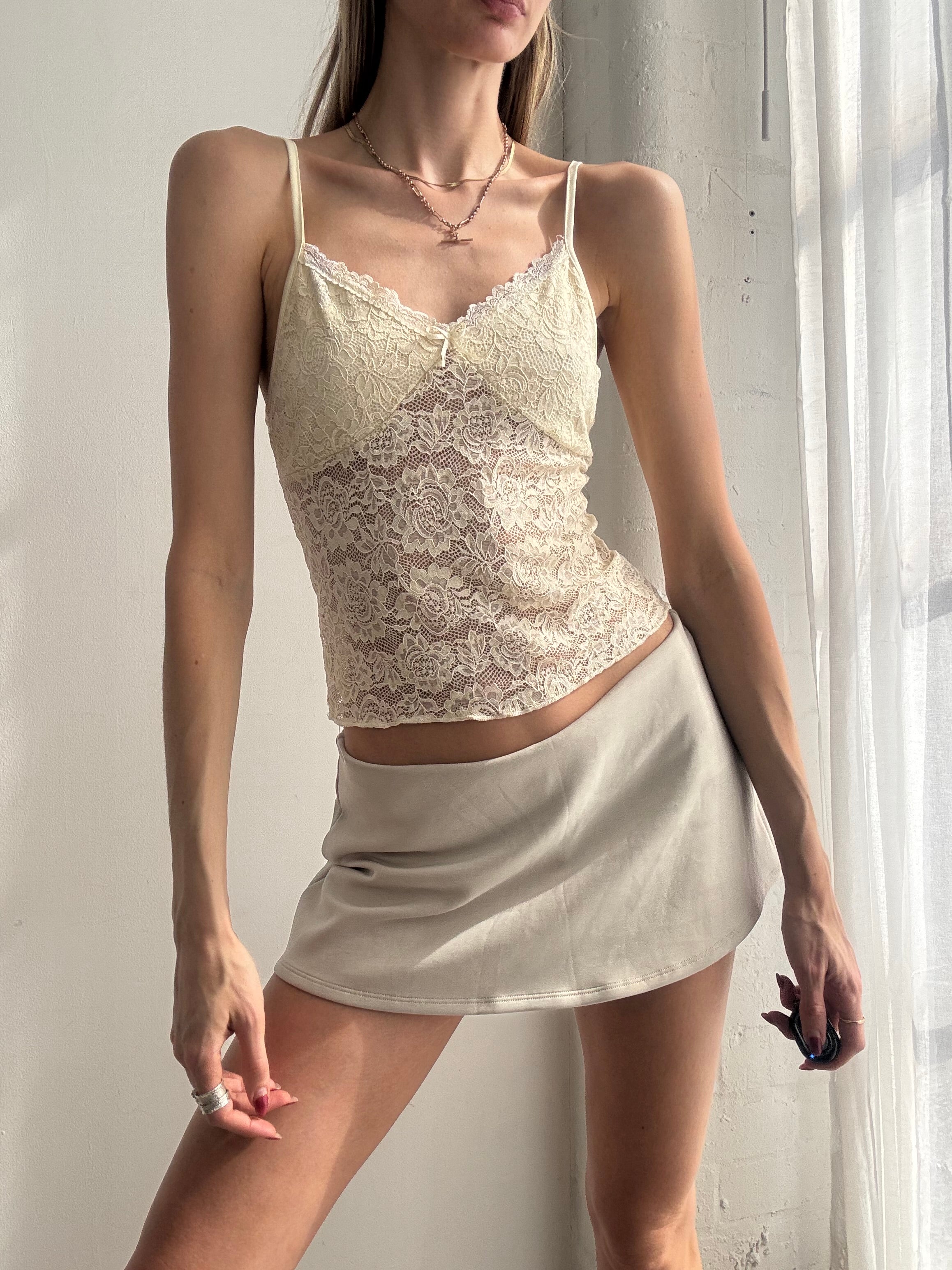 Vintage Y2K cream lace cami top