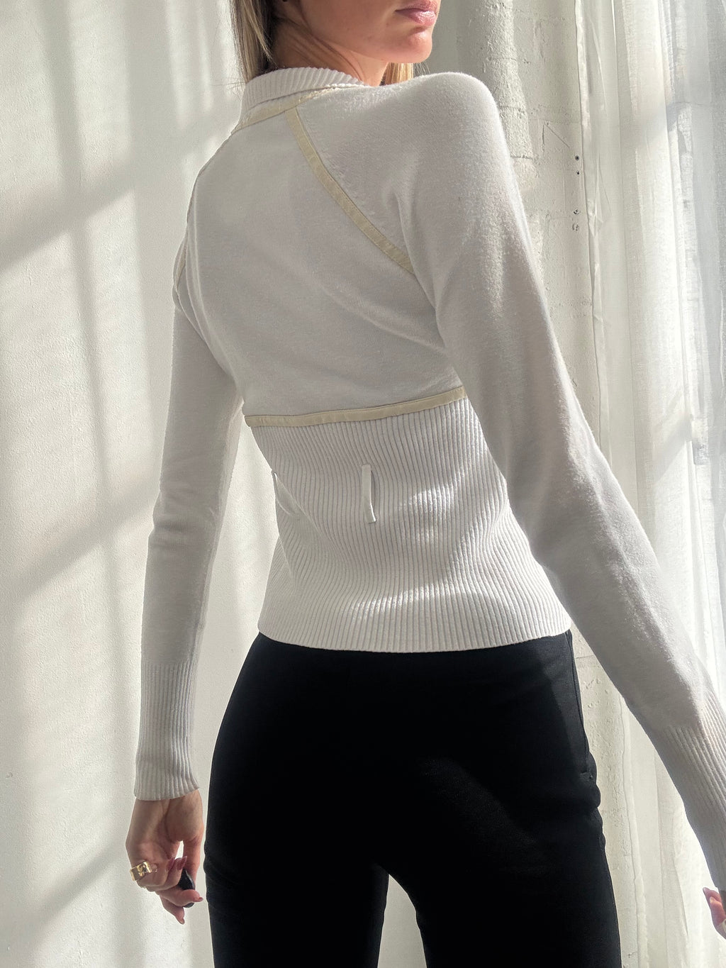 Vintage Y2K Armani White Ribbed Zip Up Knit Cardigan - Size S-M