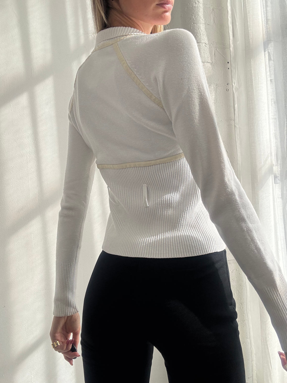 Vintage Y2K Armani White Ribbed Zip Up Knit Cardigan - Size S-M