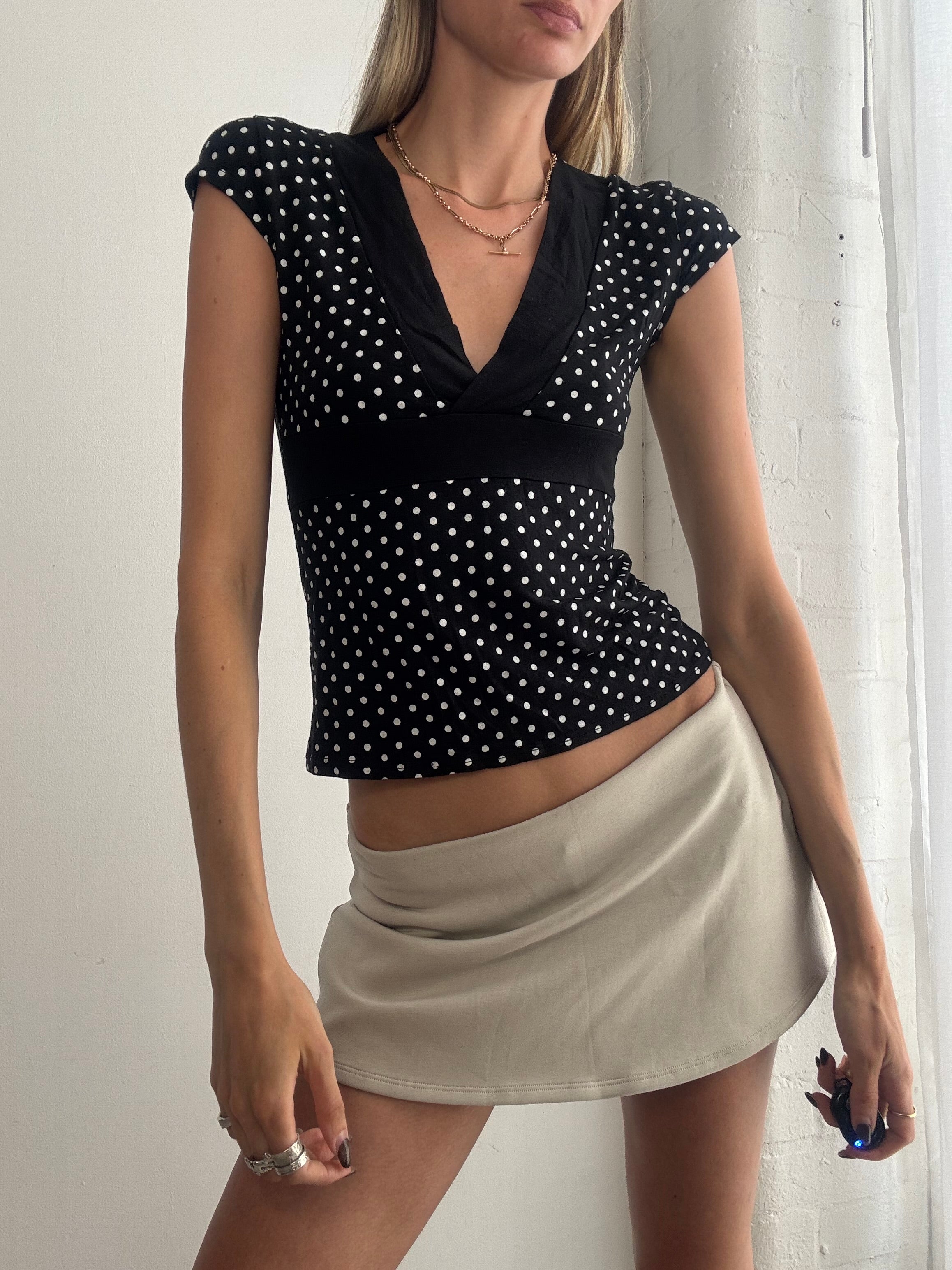 Vintage Y2K black polka dot cap sleeve top - Size S
