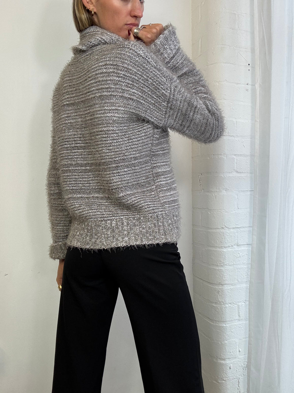 Vintage Y2K fluffy grey stripe knit jumper