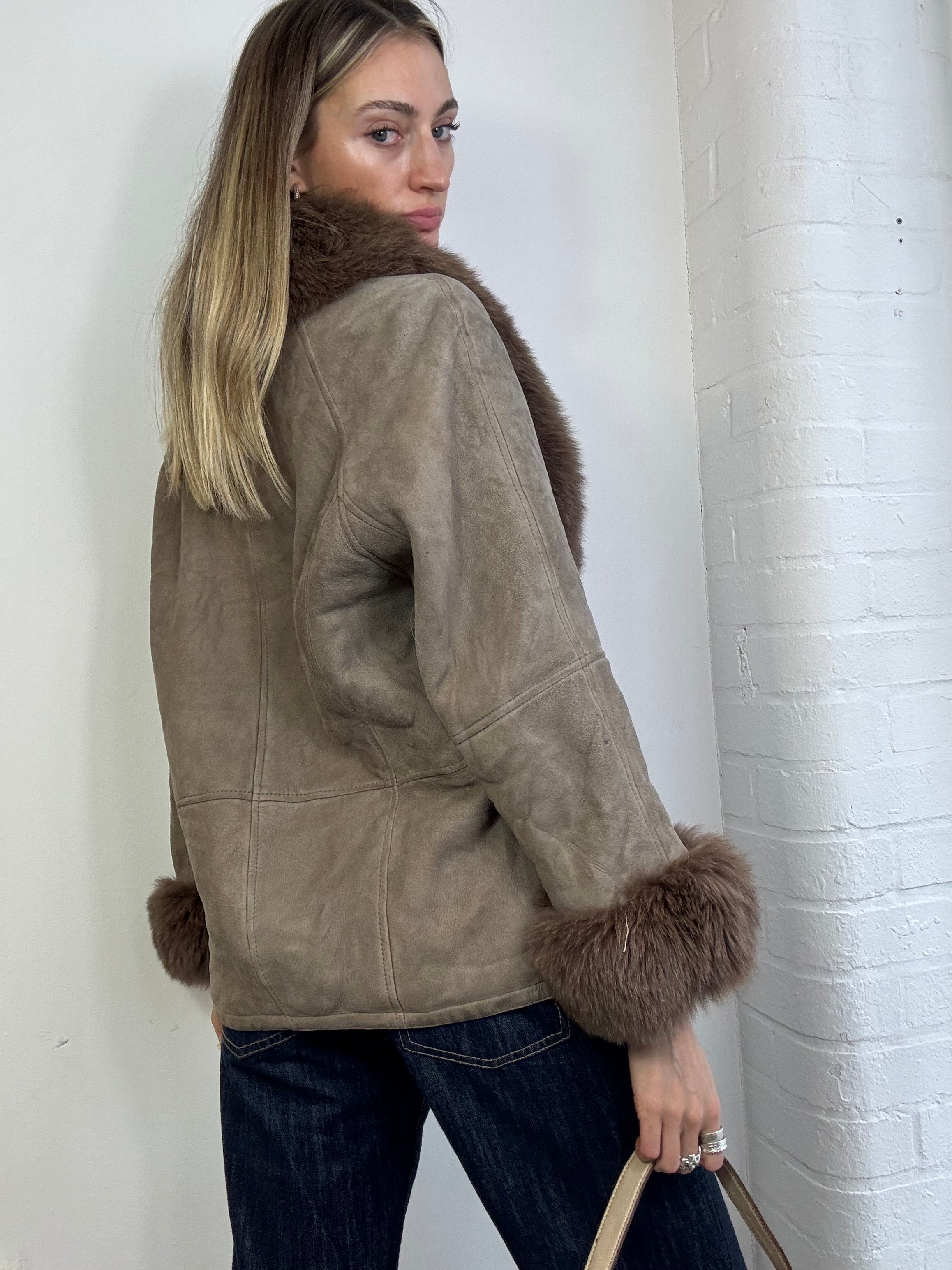 Vintage 90s sheepskin coat with fox fur trim