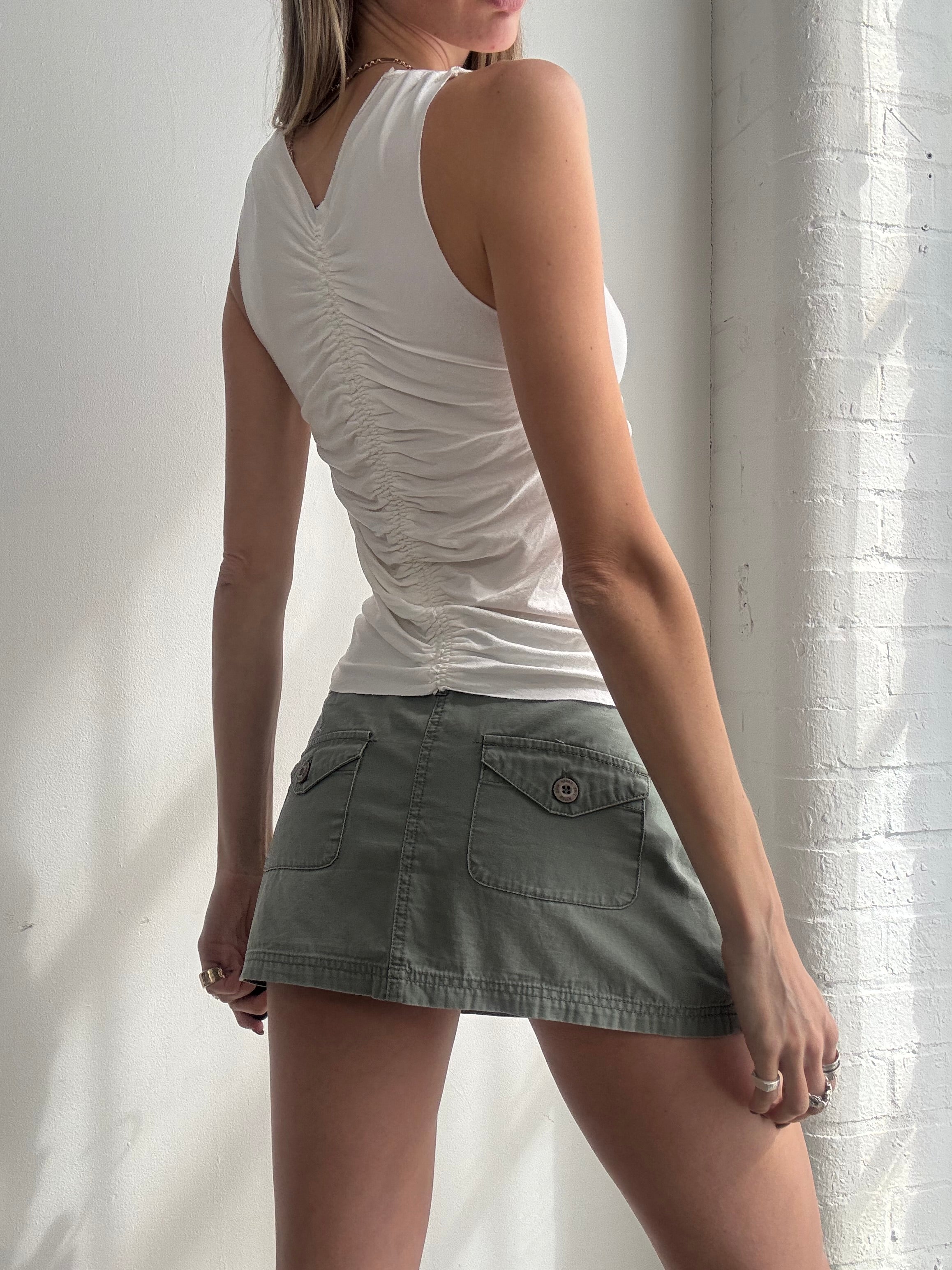 Vintage Y2K khaki green low rise mini skirt - Size M