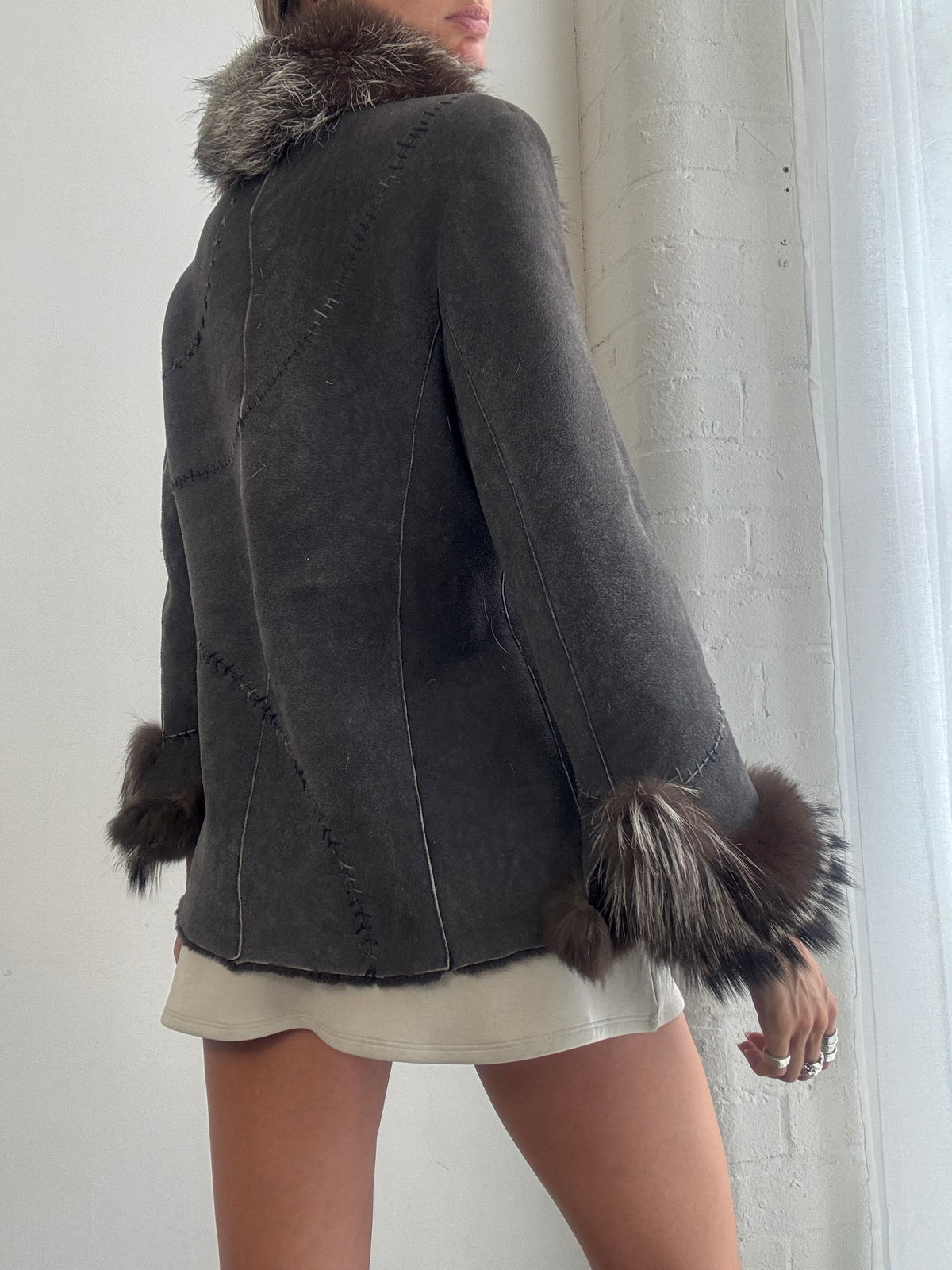 Vintage Y2k Grey Suede Real Fur Trim Zip Up Jacket - Size M