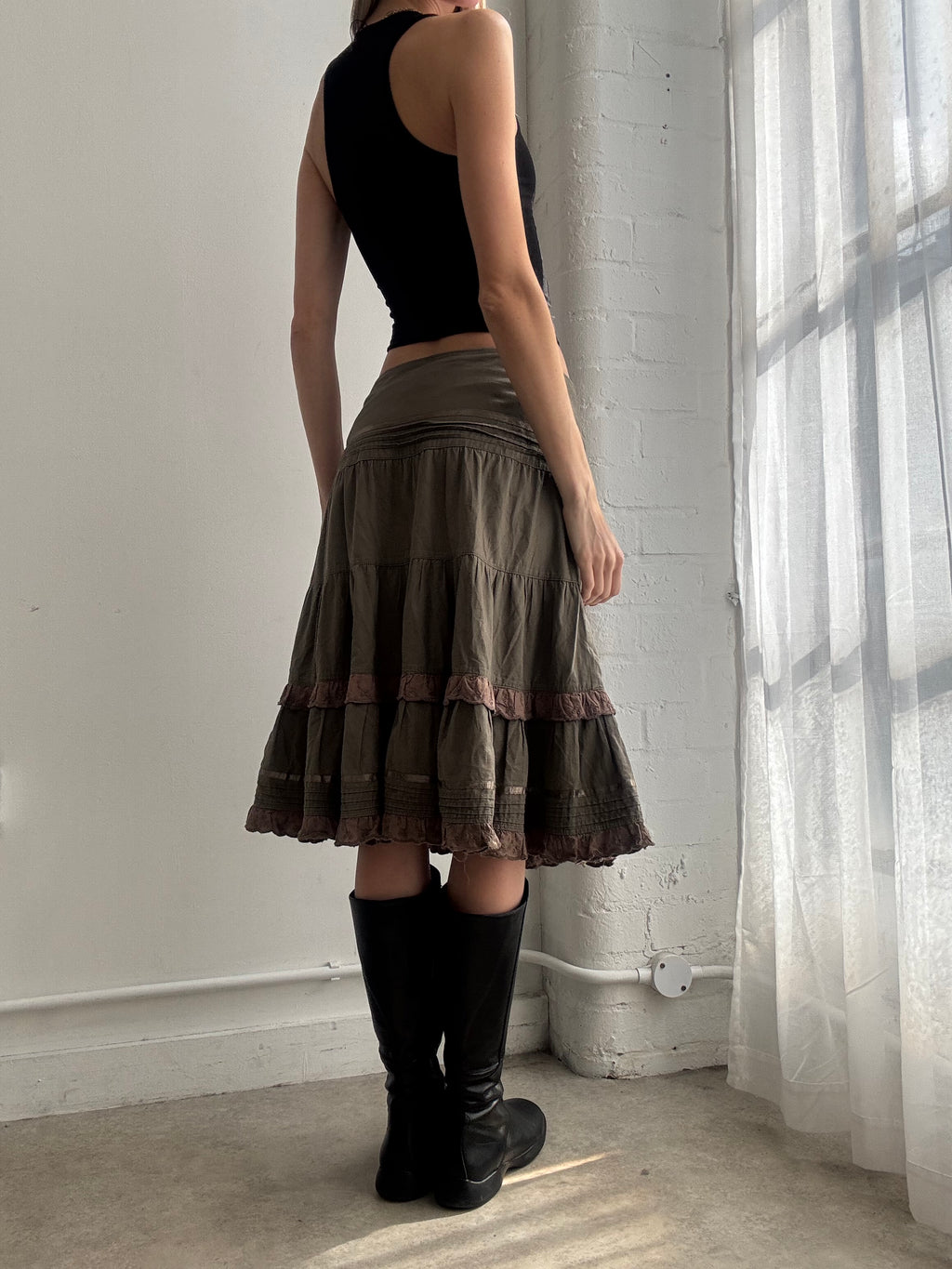 Vintage Y2K khaki tiered boho midi skirt ruffle