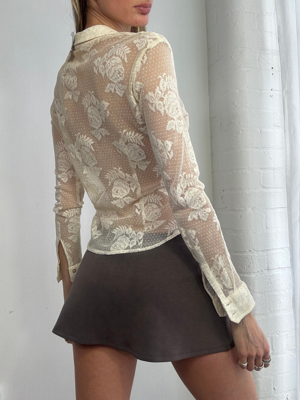 Vintage Y2K sheer cream lace ruffle blouse - Size S