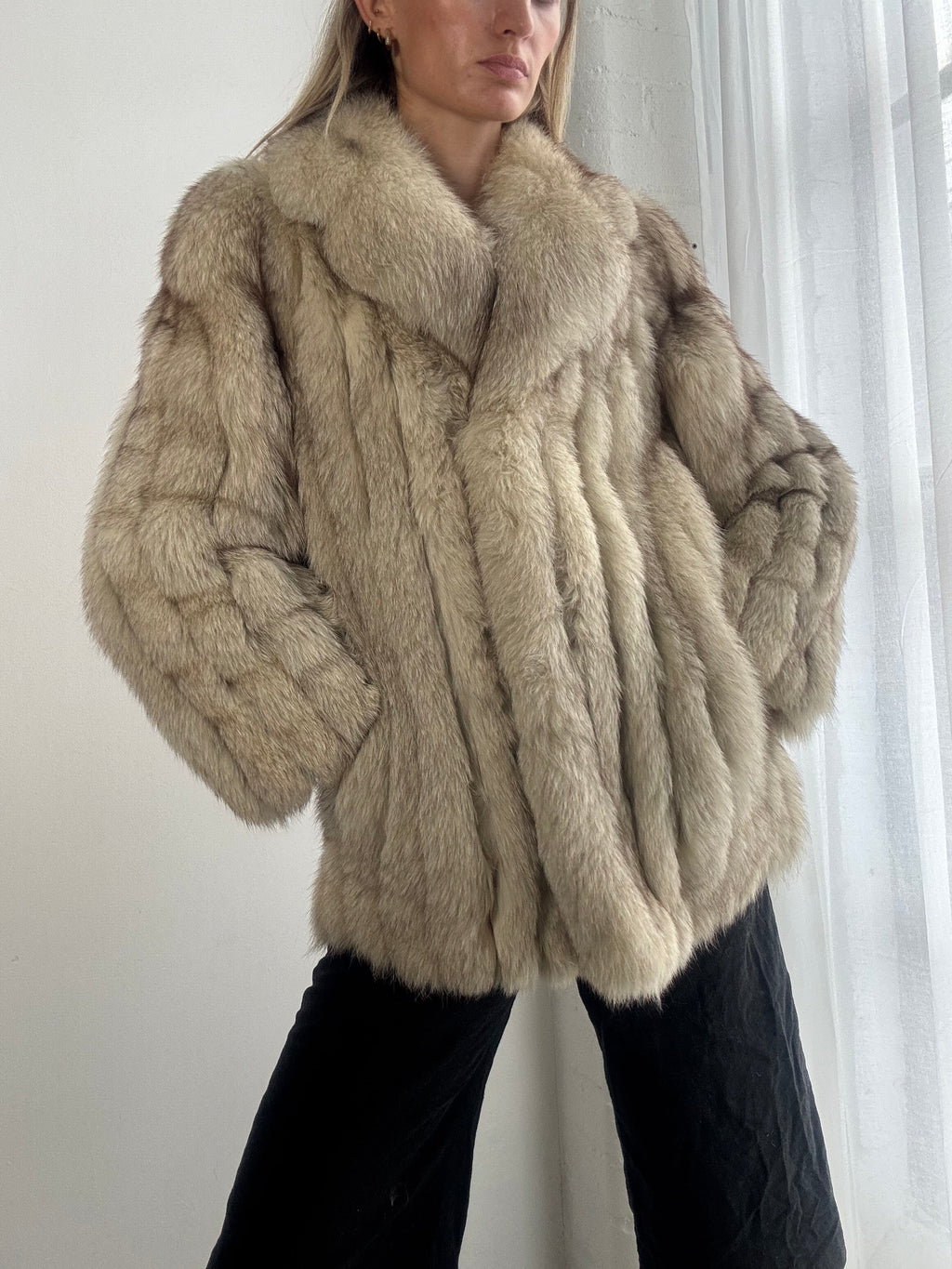Vintage 90s Cream Fox Fur Oversized Jacket - Size XS