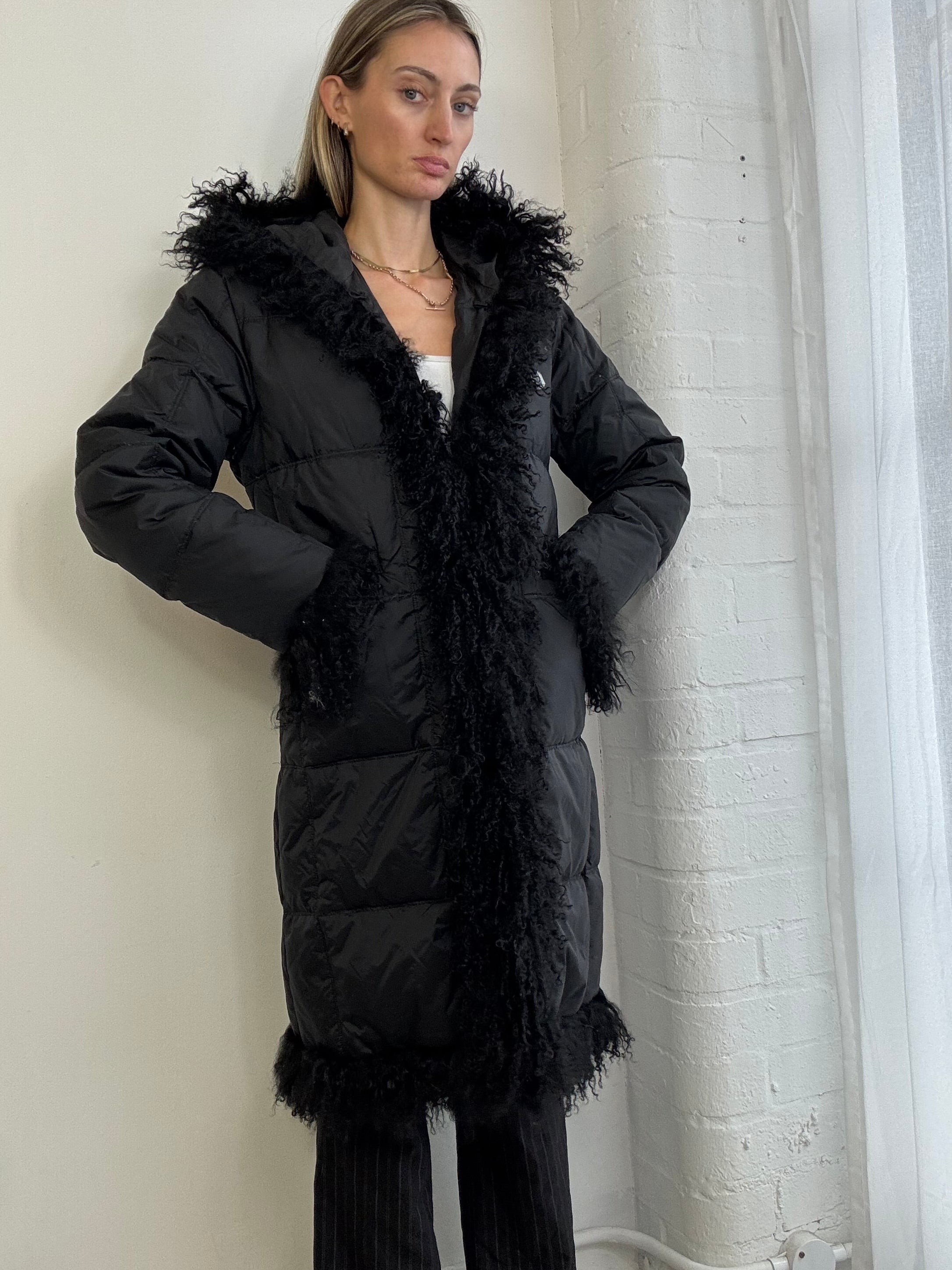Vintage Y2K Mongolian fur trim hooded puffer coat