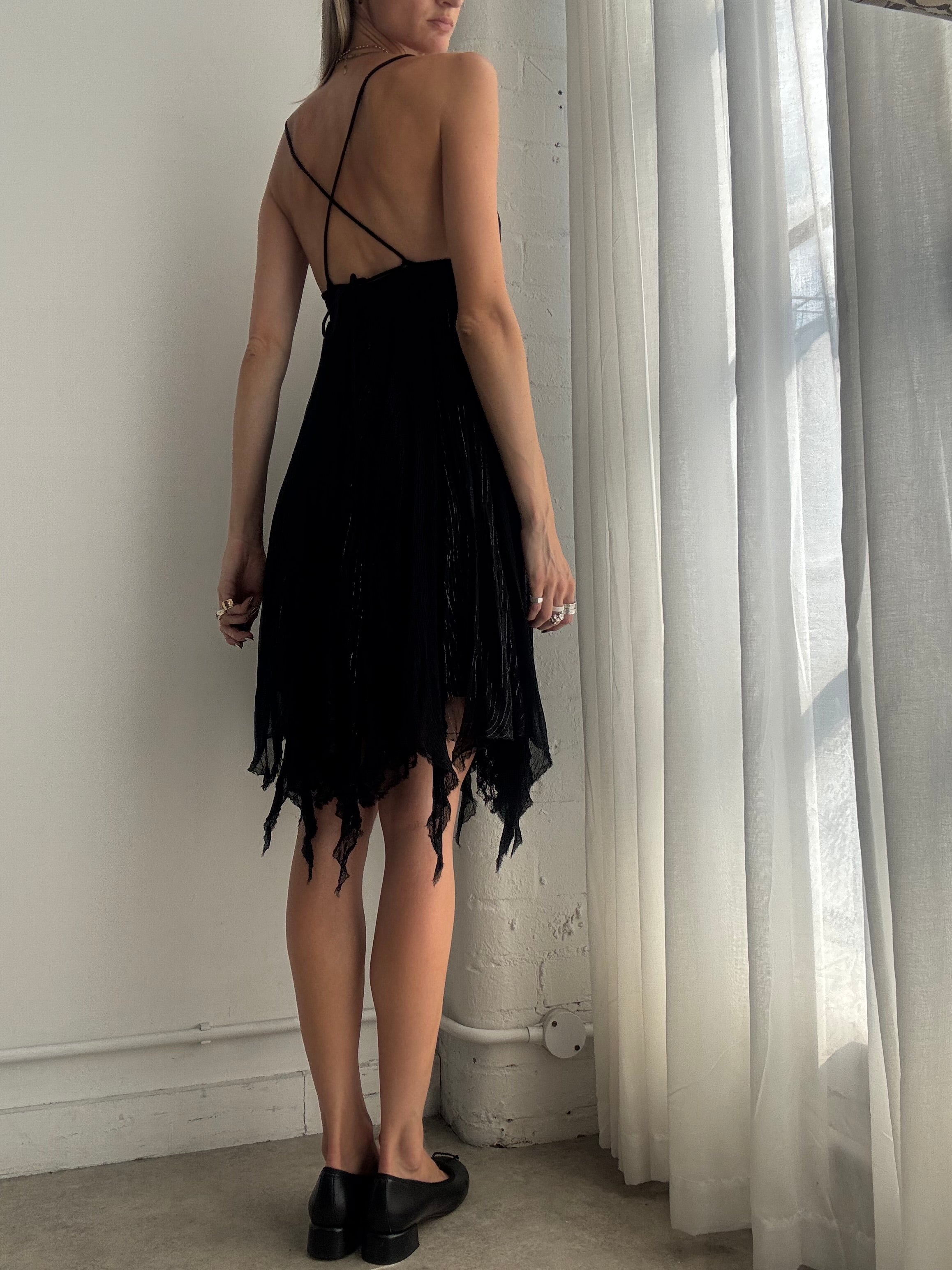 Vintage Y2K Black Handkerchief Hem Lace Dress – Size XS/S
