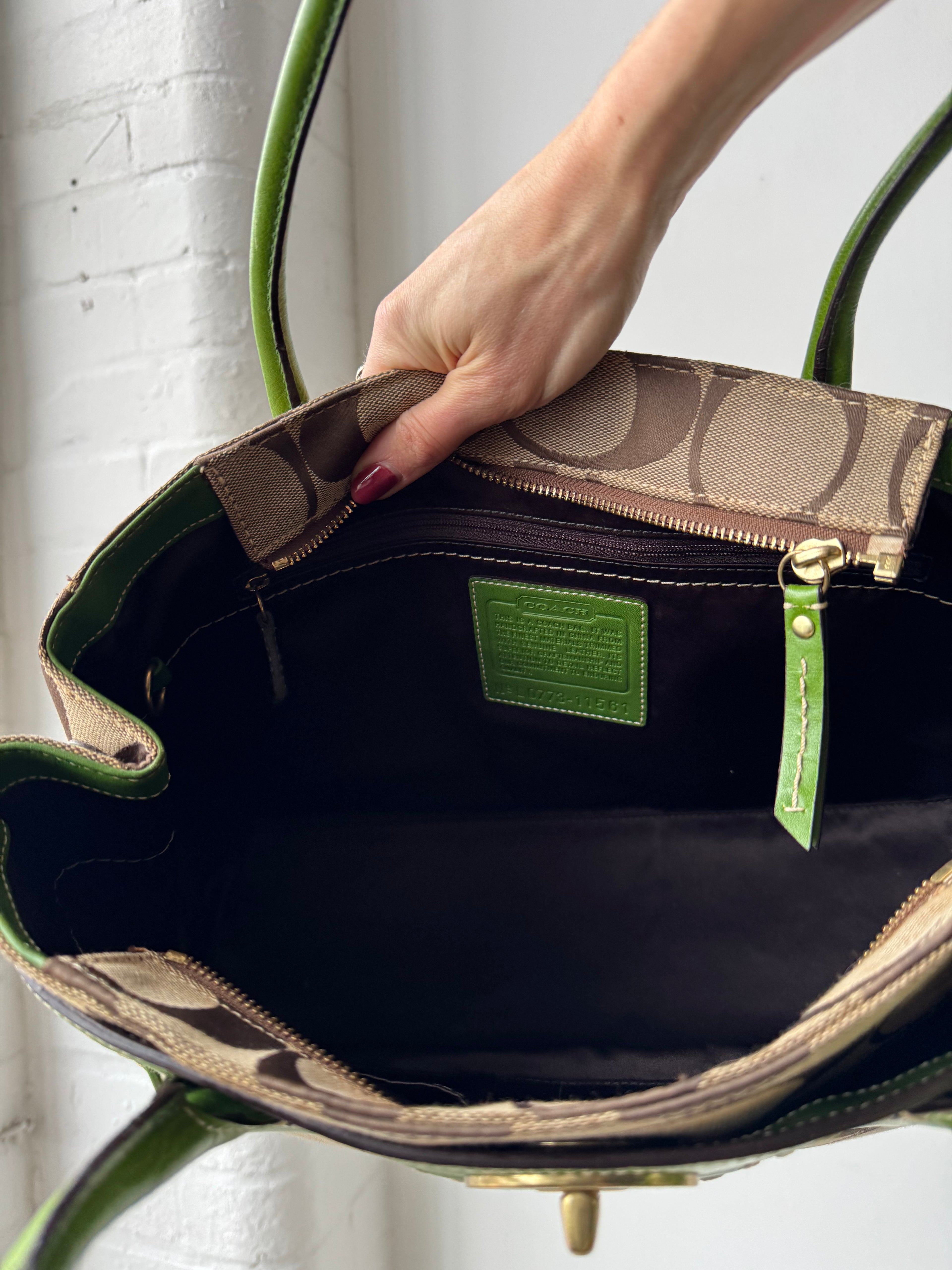 Vintage Y2K coach monogram green leather shoulder bag zebra print