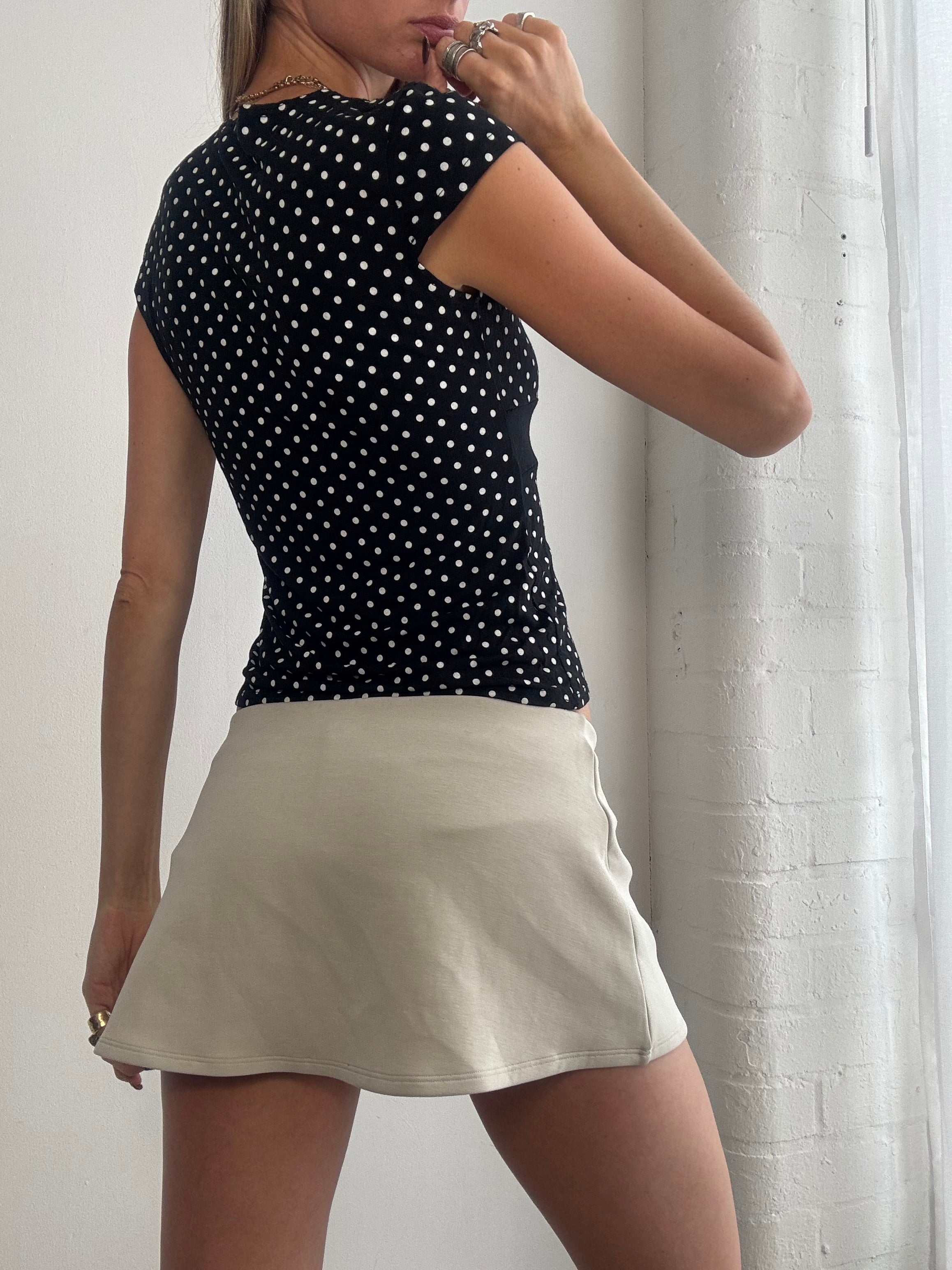 Vintage Y2K black polka dot cap sleeve top - Size S