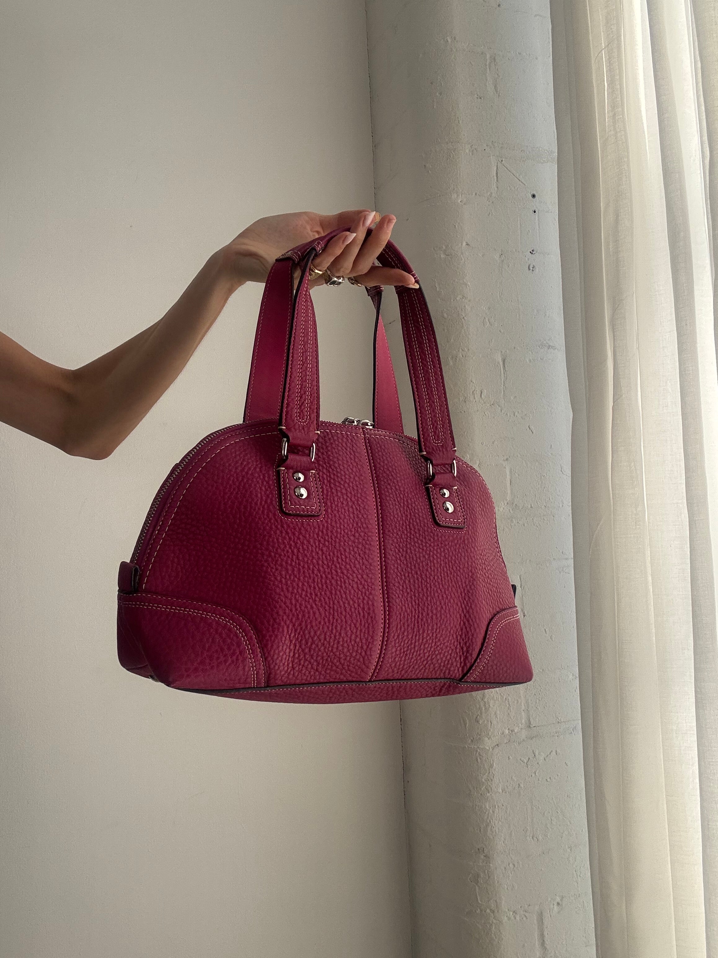 Vintage Y2K Coach Hamptons Leather Shoulder Bag – Hot Pink Pebbled Leather Satchel