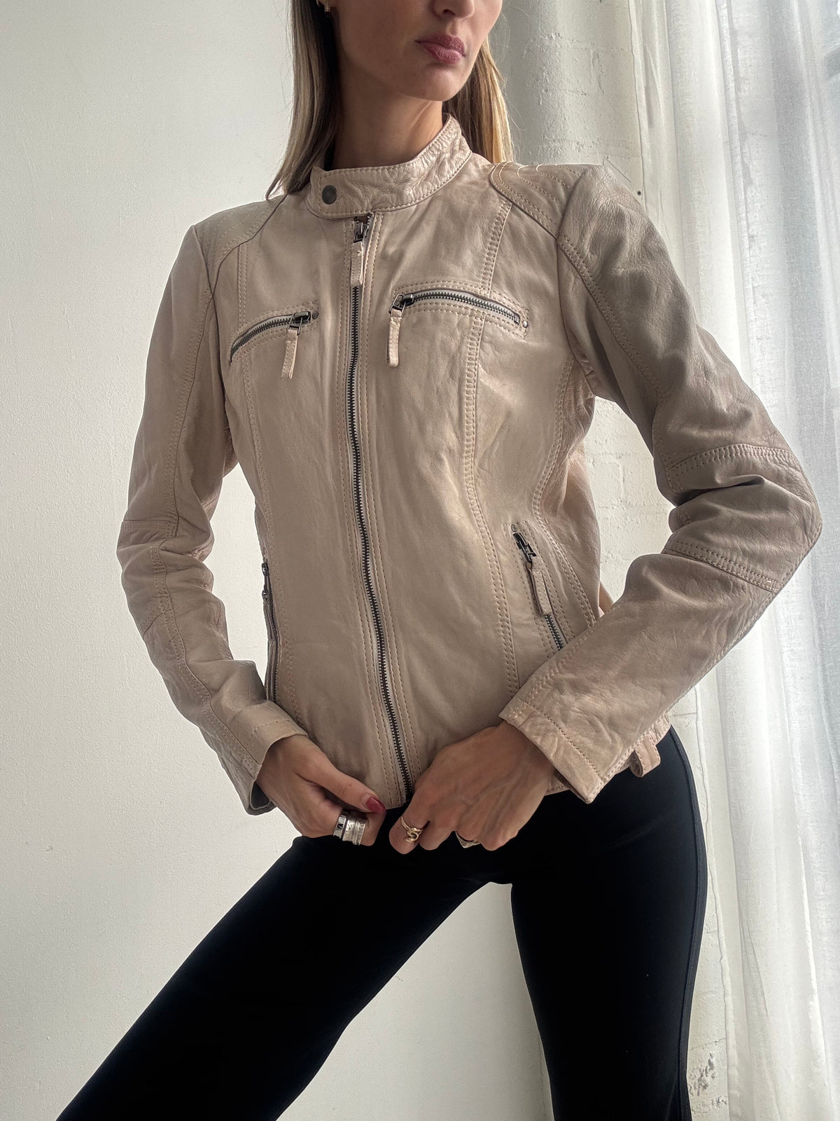 Vintage Y2K Beige Leather Biker Jacket - Size M