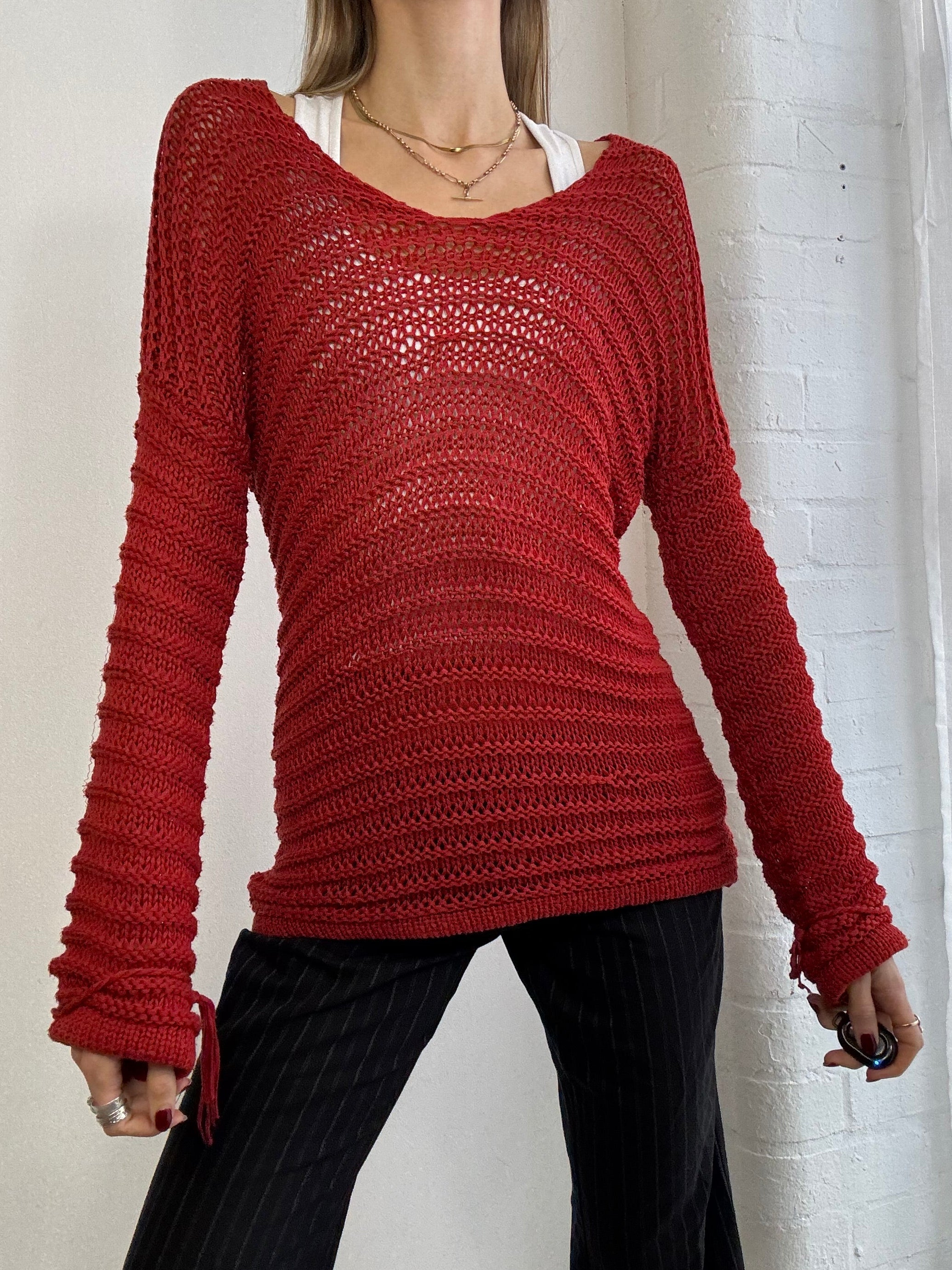 Vintage Y2K slouchy knitted jumper red