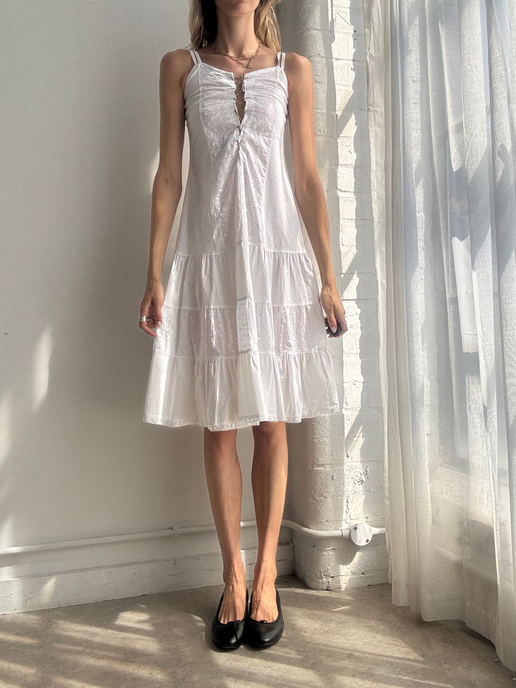 Vintage White Tiered Cotton Midi Dress - Size XS