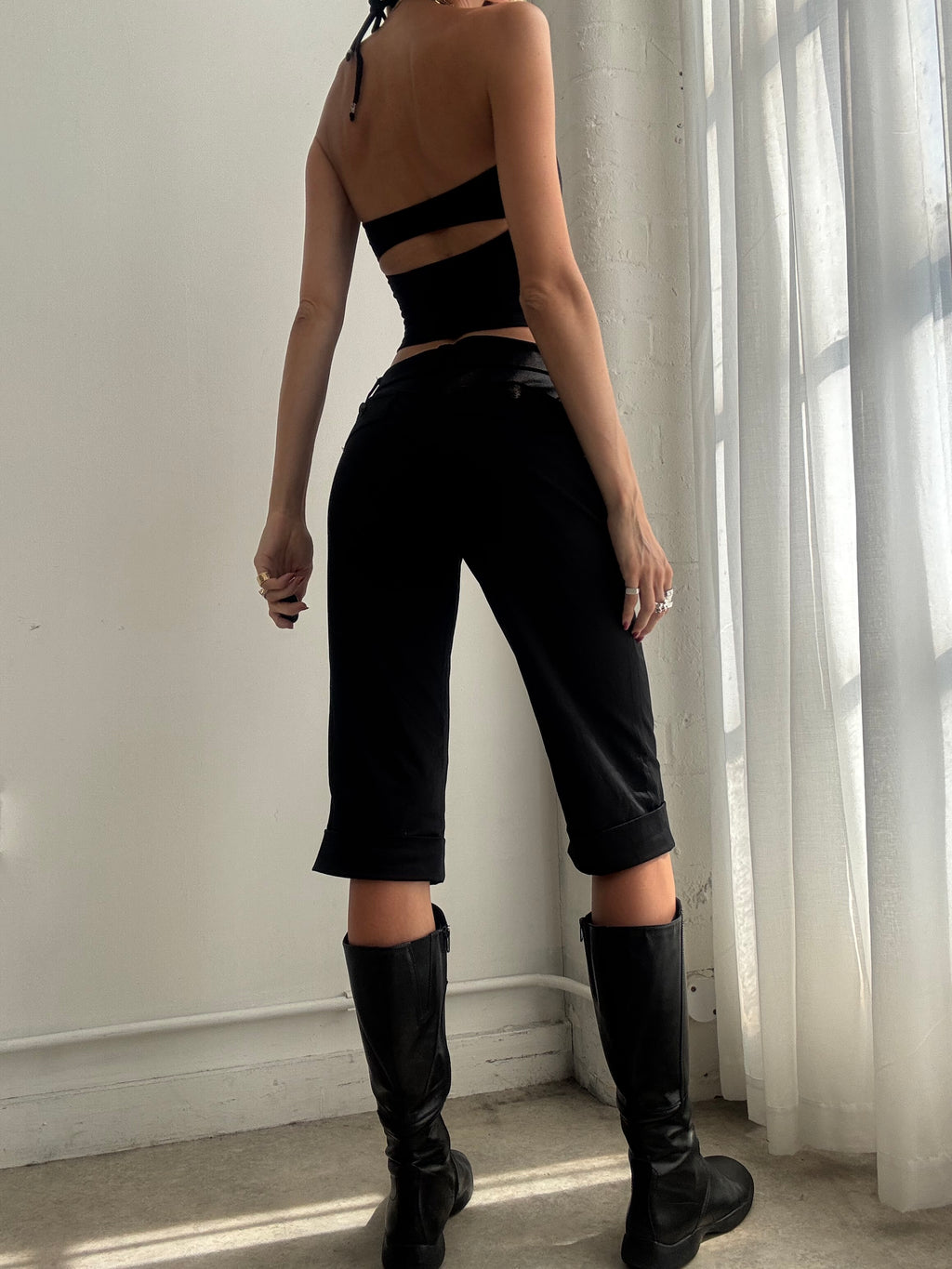 Vintage 90s Black Low Rise Capri Trousers - Size M